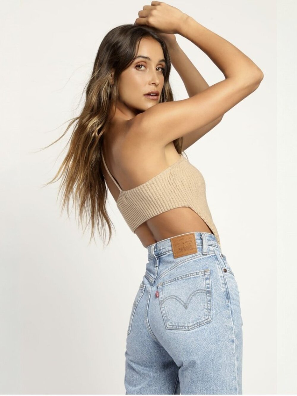 Lulus Giving Gorgeous Beige Knit Pointed-Hem One-Shoulder Crop Top NWT - Picture 4 of 6